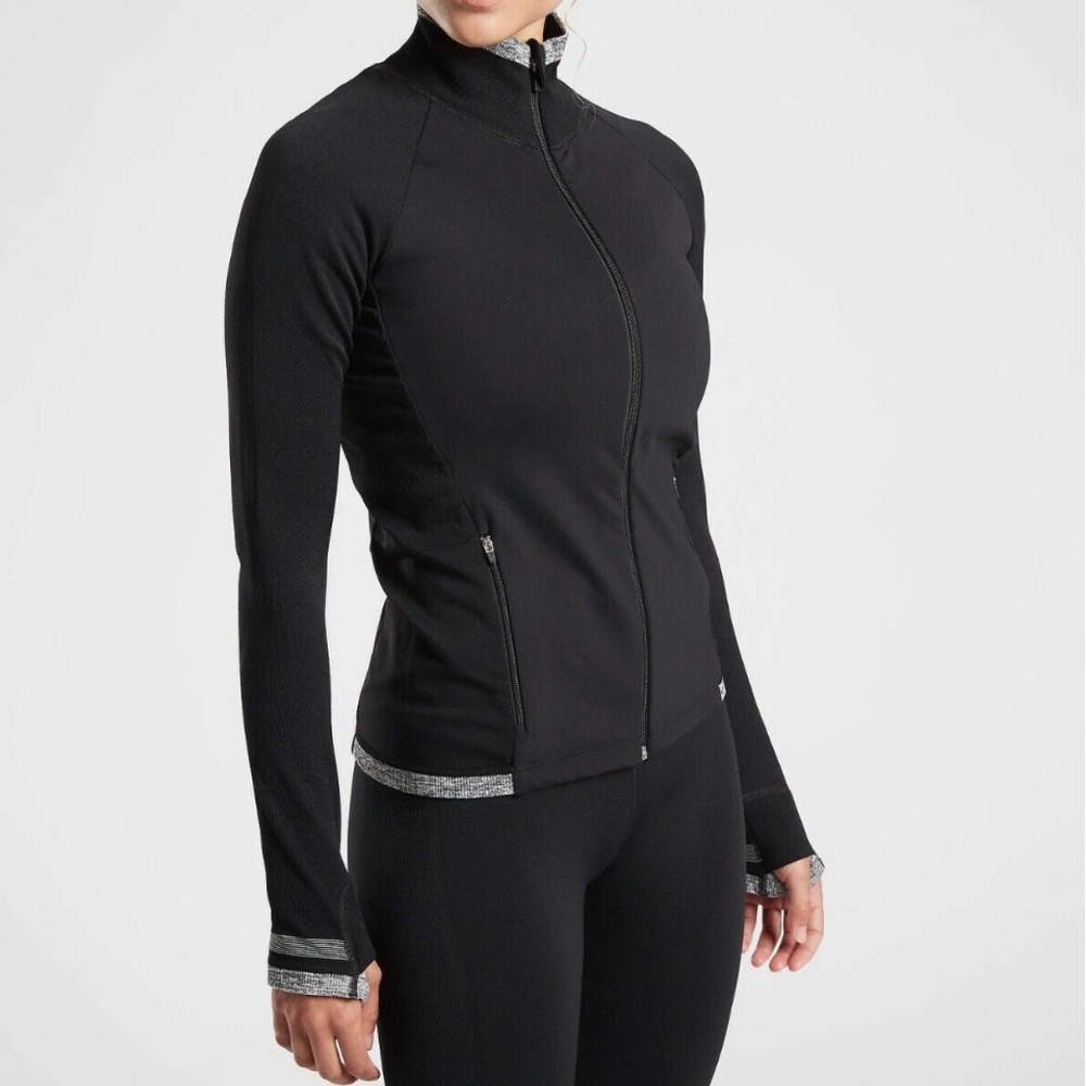 Athleta Andes Jacket - Size Medium - EUC